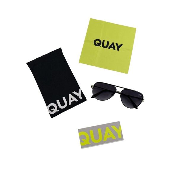 Quay High Key Twist Black Frame Aviator Sunglasses - Picture 1 of 3
